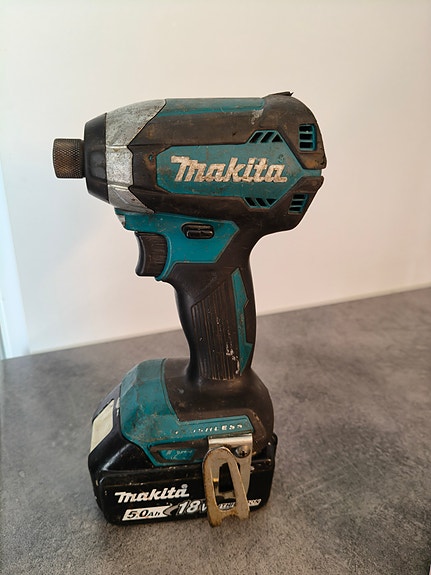 Makita porakone ilman laturia