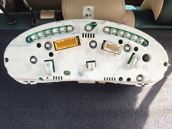mittaristo Peugeot 206