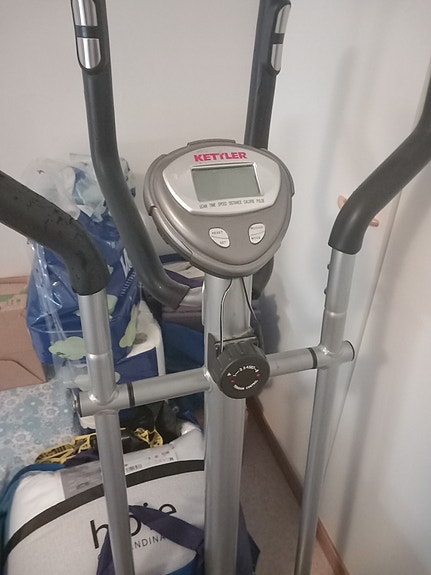 Kettler merkkinen crosstrainer