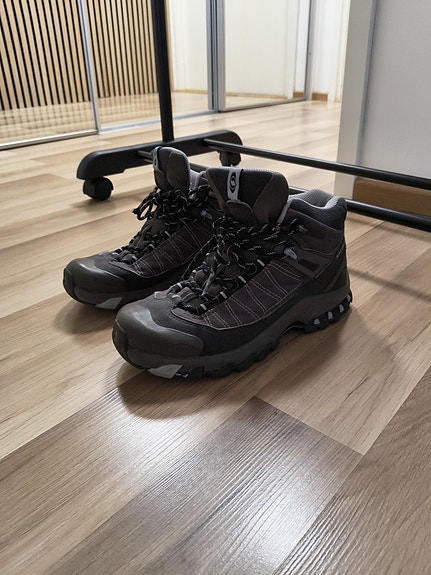 Salomon goretex kengät 37 1/3