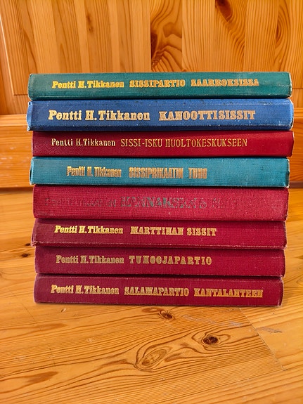 Pentti H. Tikkanen x 8