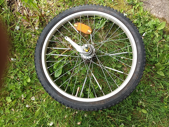 Vanteita 24" MTB, 20,24" Nexus3, 26" MTB ym