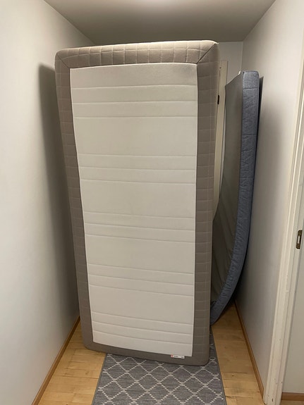 IKEA sänky ja patja 90x200