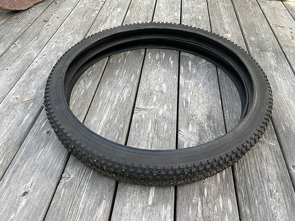 Polkupyörän nastarenkaat Suomi Tyres 26’’