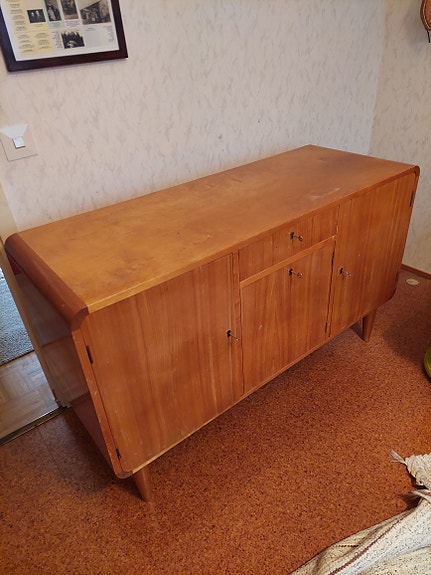 koivuinen senkki/lipasto -50luvulta