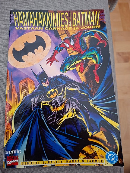 Hähäkkimies ja Batman vastaan Carnage ja Jokeri
