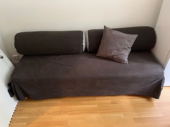 Vuodesohva / sänky