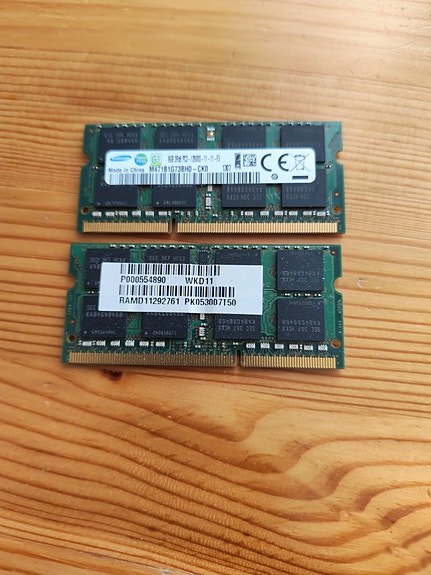 Samsung 8GB DDR3 1600MHz SO-DIMM kannettavan RAM-muisti