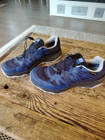 Salomon Goretex kengät