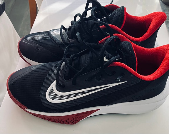 Nike koripallokengät