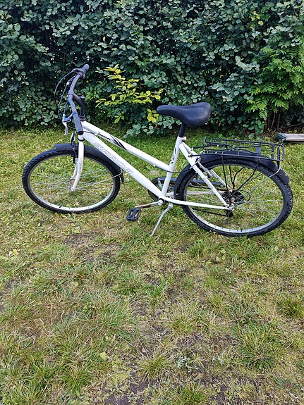 Sarda polkupyörä 26" valkoinen