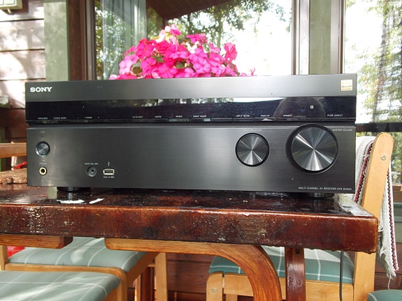 Sony STR-DH550 viritinvahvistin