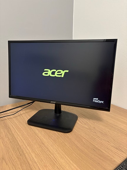 Acer EK220Q 21" näyttö musta