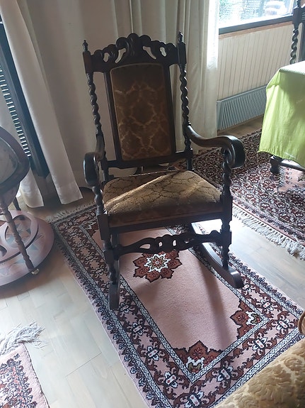 Kotimainen kierreparokki keinutuoli.