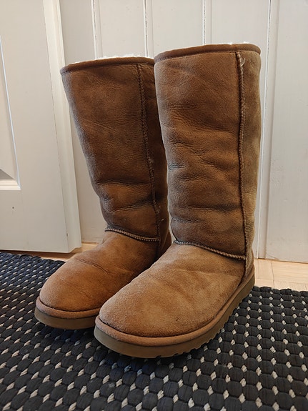 Ugg 40