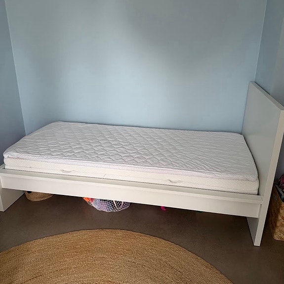 IKEA Malm sänky