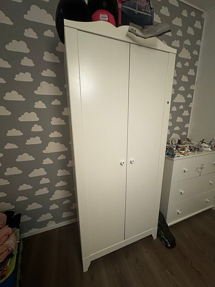 Ikea smågöra lasten vaatekaappi