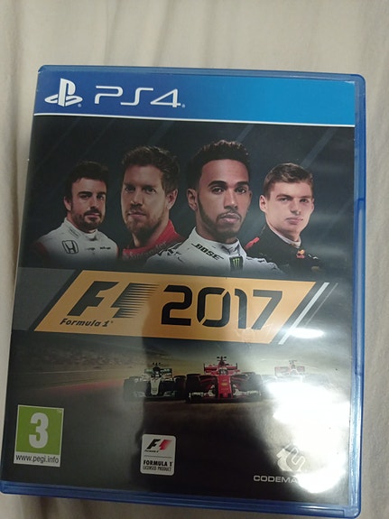 F1 2017 PS4-peli