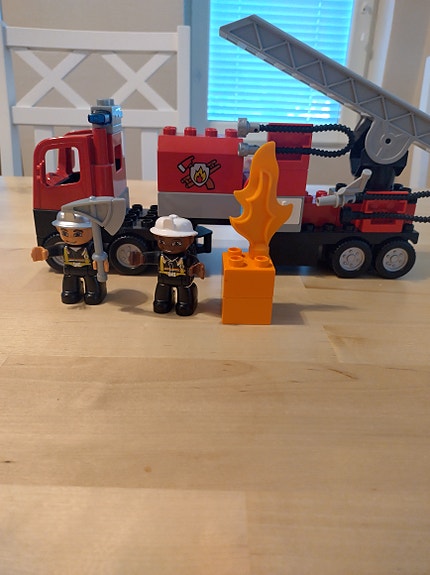 Lego Duplo paloauto