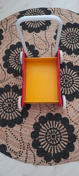Brio puinen taaperokärry