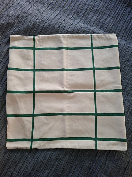 * Marimekko Tiiliskivi beige-vihreä tyynynpäällinen *