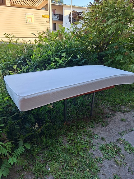 valkoinen joustinpatja 18cm×80cm×200cm