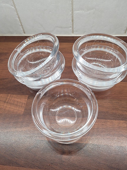 Luna jälkiruoka-astiat
