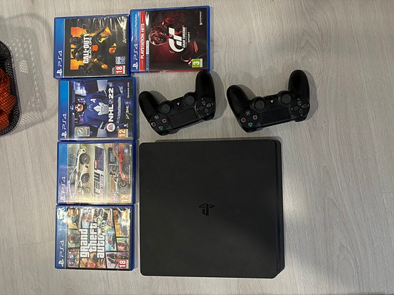 Ps4 slim