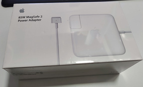 Apple MagSafe 2 85W -laturi