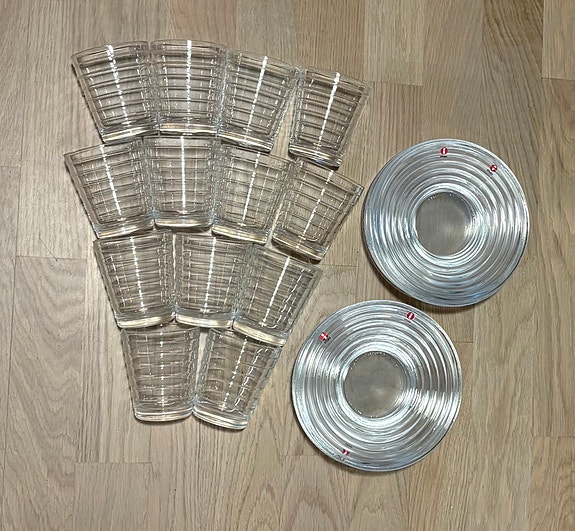 Iittala Aino Aalto lautaset ja juomalasit