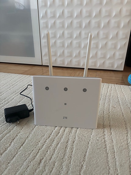 ZTE MF296R 4G LTE reititin
