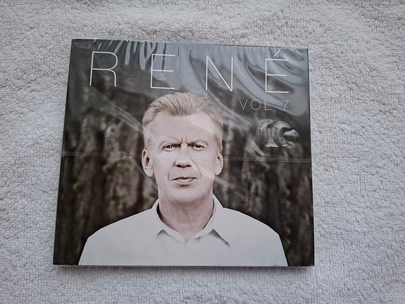René, vol 7