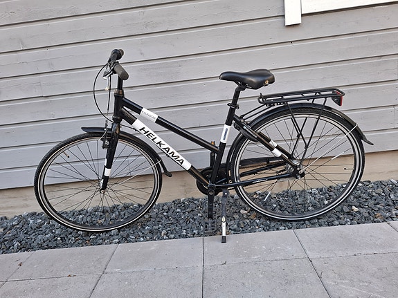 Helkama Kaunotar 28"