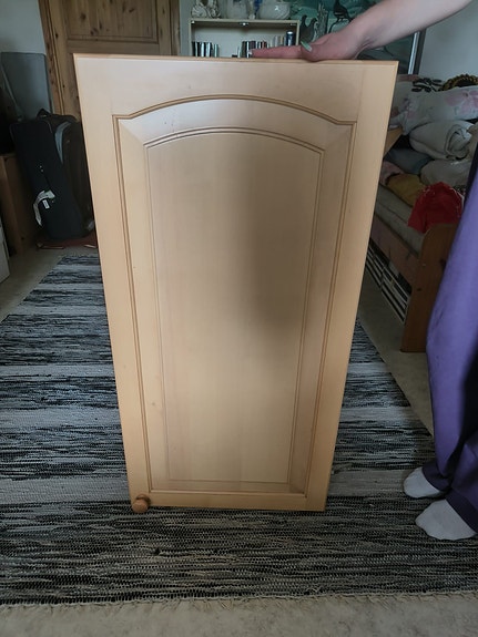 Keittiön kaapin ovet + kulmahylly