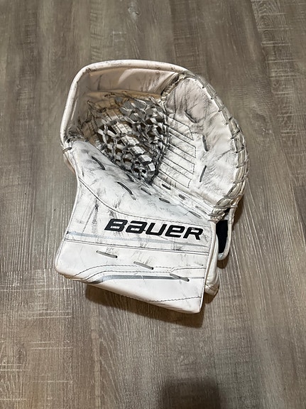 Bauer GSX jääkiekkomaalivahdin räpylä valkoinen