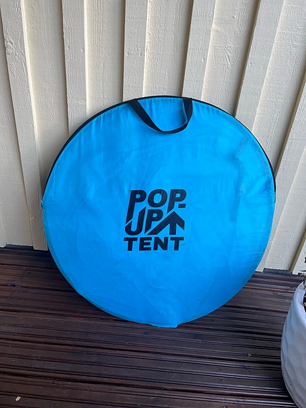 Pop up tent