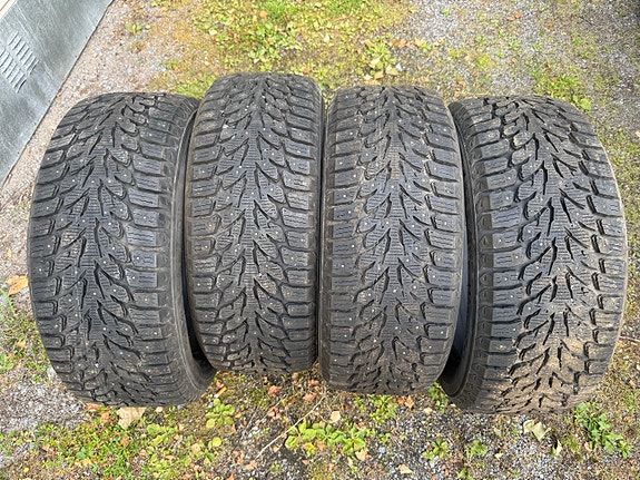 Nastarenkaat 225/50R17 Kumho
