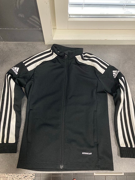 Adidas verkkatakki