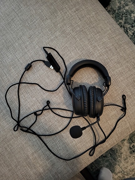 Hyper X Cloud 2 kuulokkeet