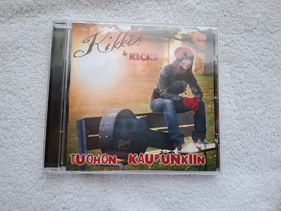 Tuohon kaupunkiin, Kikkis