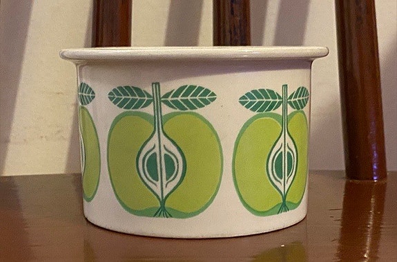 Arabia Pomona omena kulho