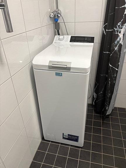 Electrolux päältä täytettävä pesukone