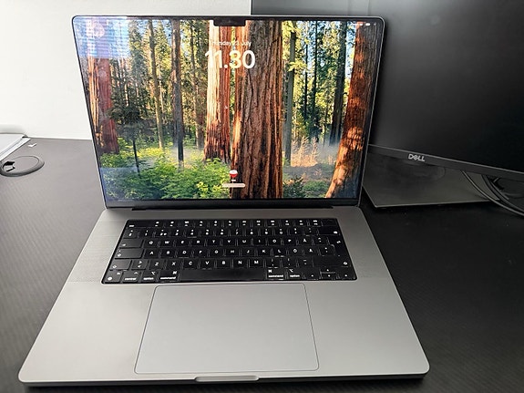 Apple MacBook Pro 16" M1 Max 32GB kannettava / 1T SSD