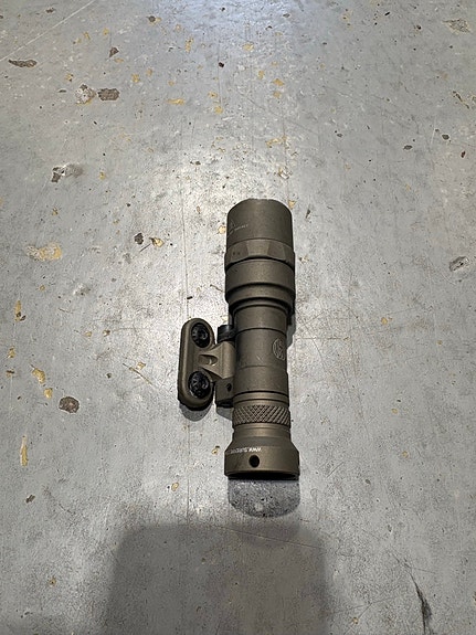 SUREFIRE MINI SCOUTLIGHT PRO