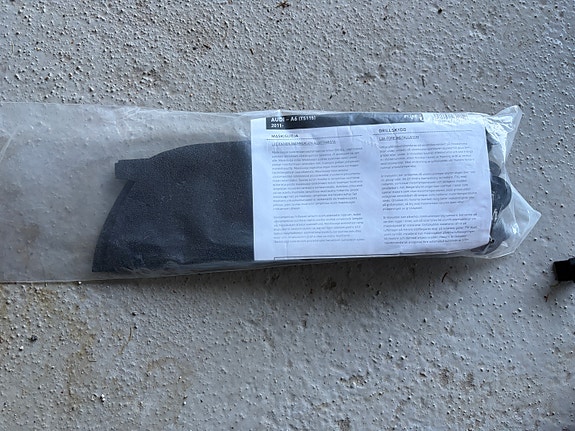 Käyttämätön Audi A6 2011- viimasuoja