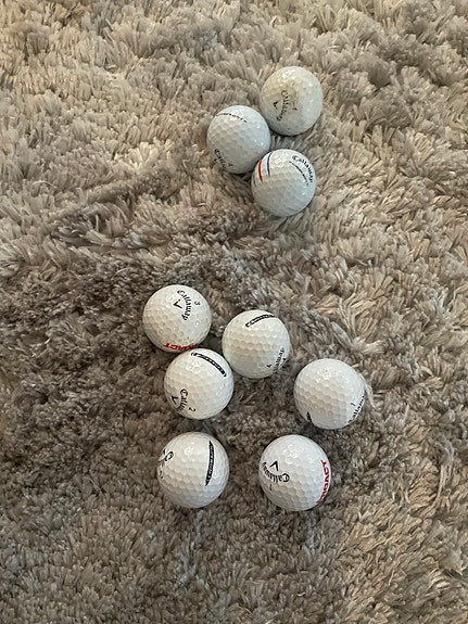 Callaway Supersoft ja chrome soft golf pallot
