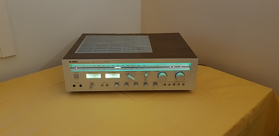 Yamaha CR-840 Hieno viritin vahvistin