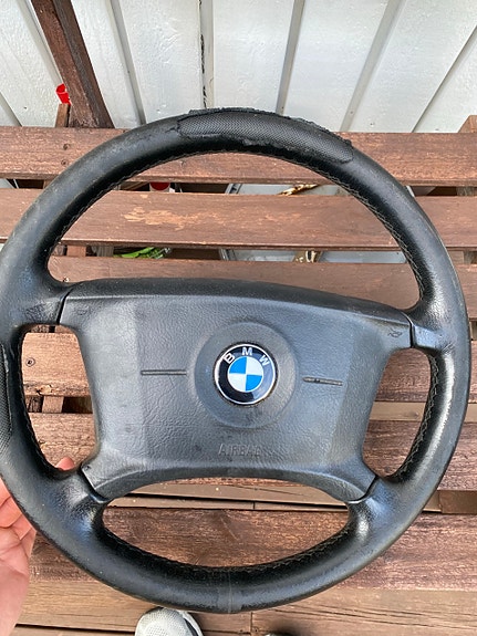BMW E46 ratti ja airbag