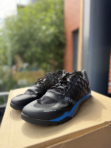 Reebok miesten treenikengät 45