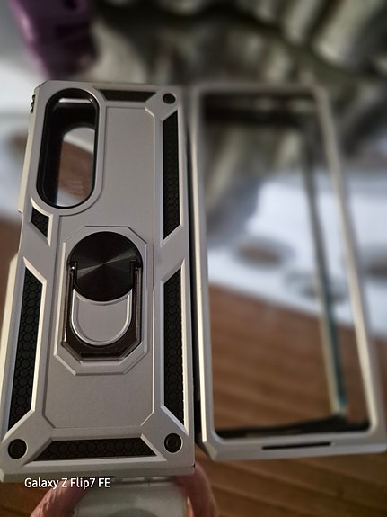 Samsung galaxy Fold 4 puhelimen kuoret